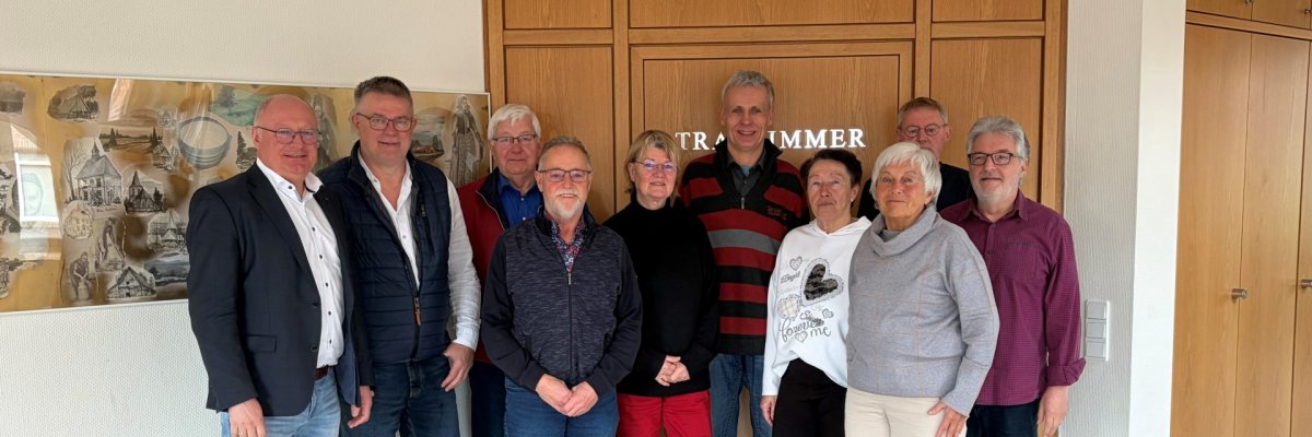 Photo of all members of the Seniors' Advisory Council