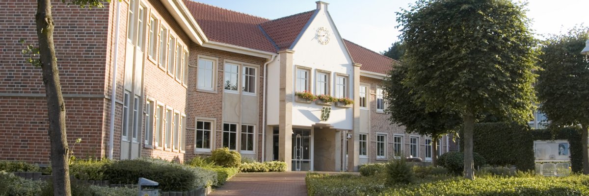 Gemeenschapscentrum Uelsen Het gemeentehuis in Uelsen