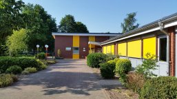 Grundschule Itterbeck Eingangsbereich der Grundschule Itterbeck